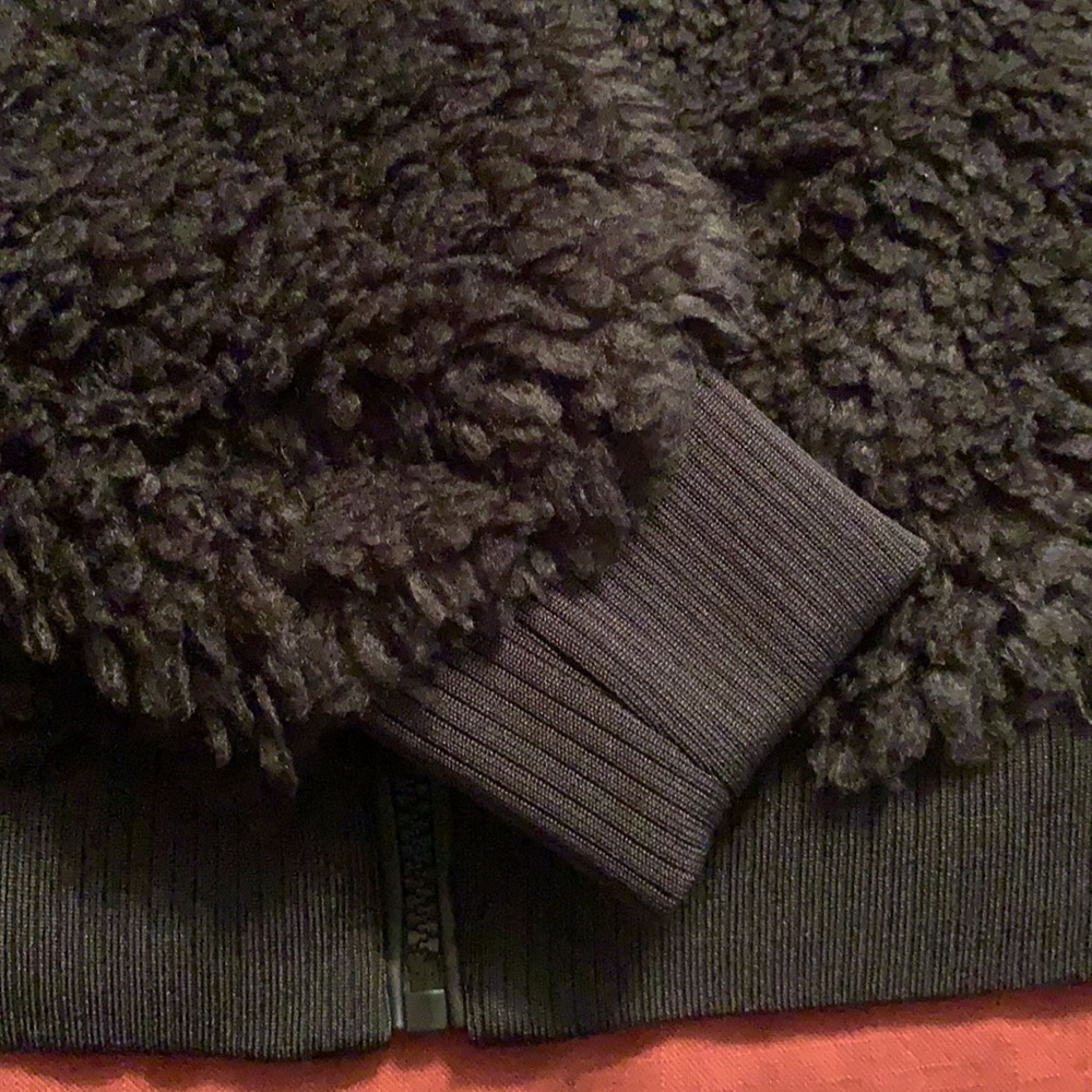 Black ZARA Coat 🖤 - Picture 3 of 5